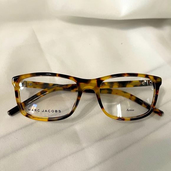 Marc Jacobs eyeglass frame